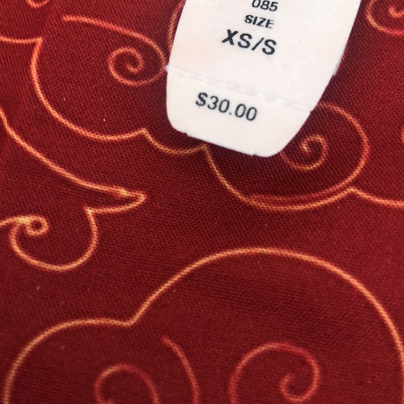 Victoria’s Secret garter belt XS NWT fushia in color - Picture 4 of 5